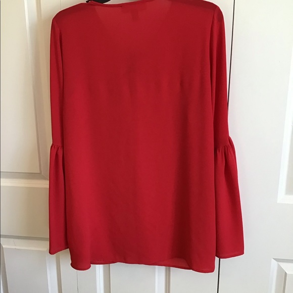 Michael kors red chain blouse NWT size M - Picture 6 of 6